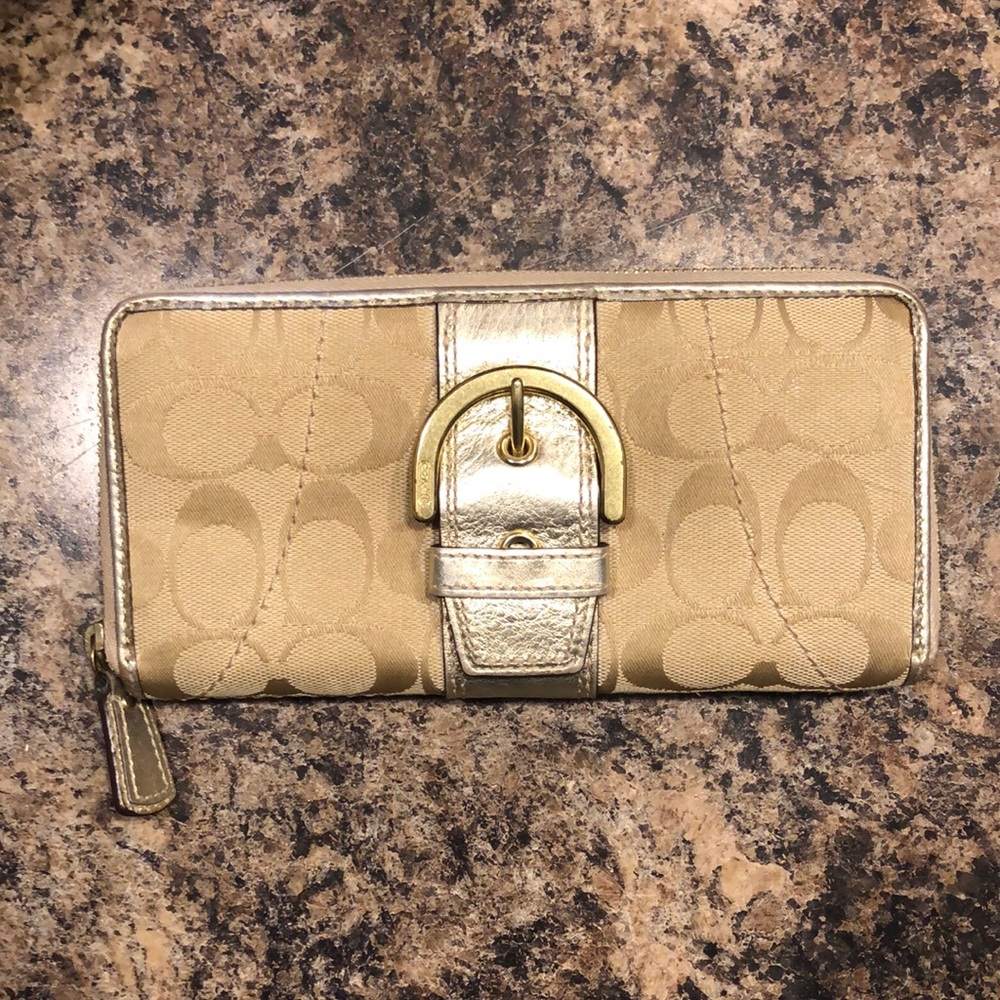 Coach wallet